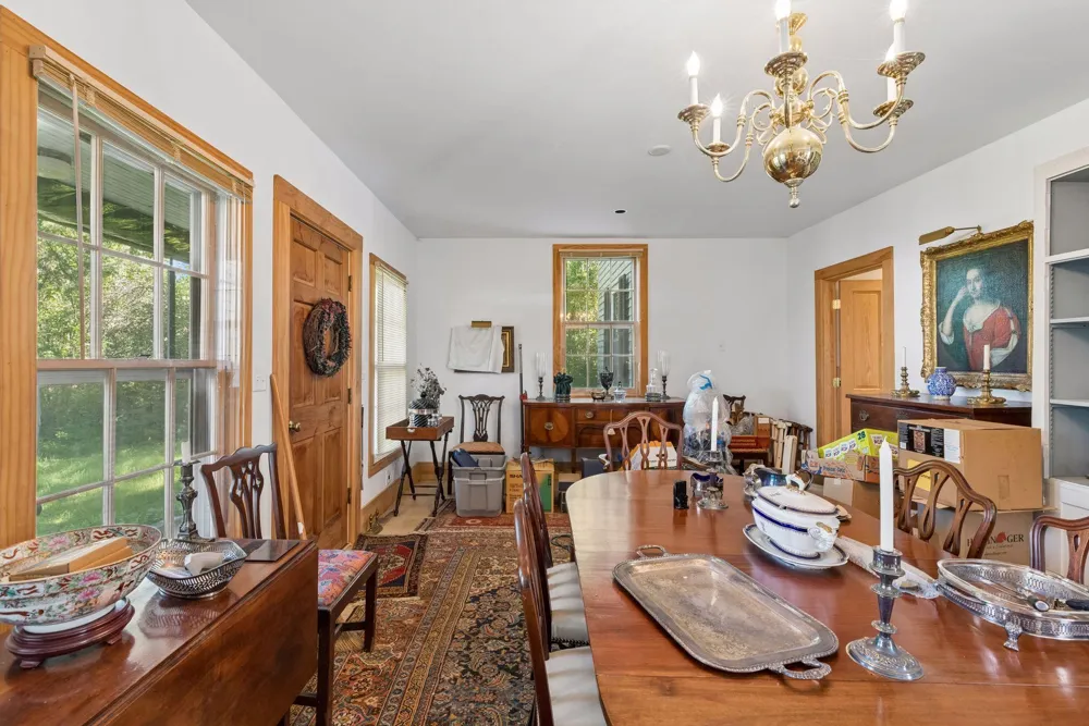 212 Basil Street Taylors Falls, MN 55084