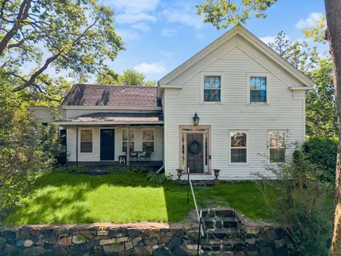 212 Basil Street