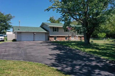 5276 392nd Street