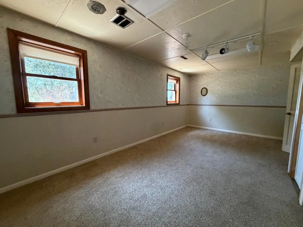 5276 392nd Street North Branch, MN 55056