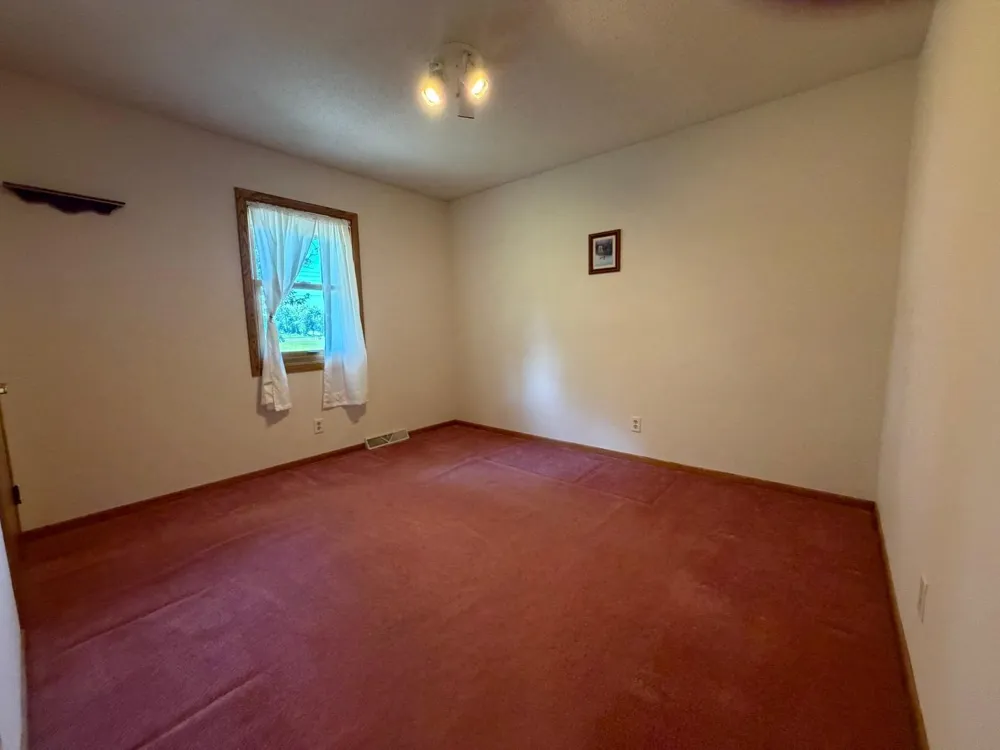 5276 392nd Street North Branch, MN 55056