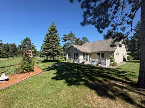 4635 Hemlock Lane