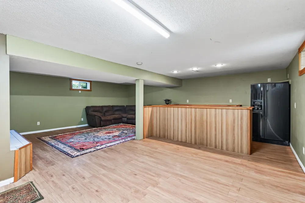 9711 Ireland Avenue NW Annandale, MN 55302