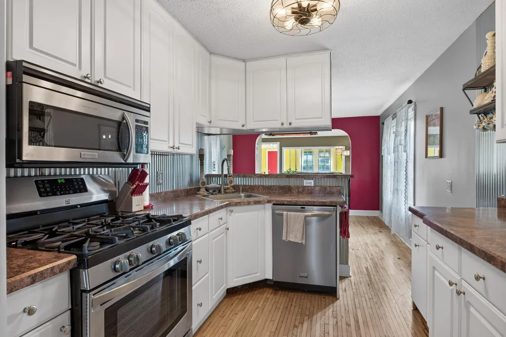 9711 Ireland Avenue NW Annandale, MN 55302