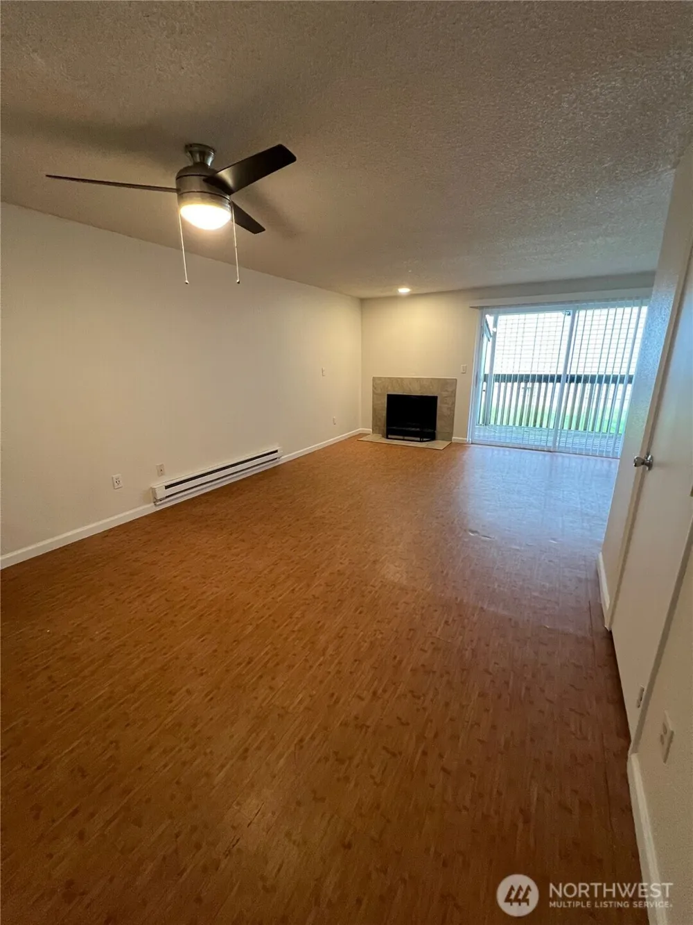 12429 1st Avenue W #2 Everett, WA 98204