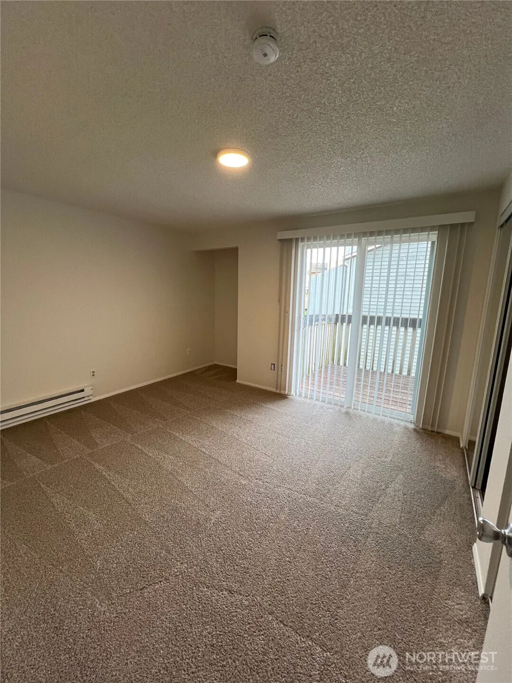 12429 1st Avenue W #2 Everett, WA 98204