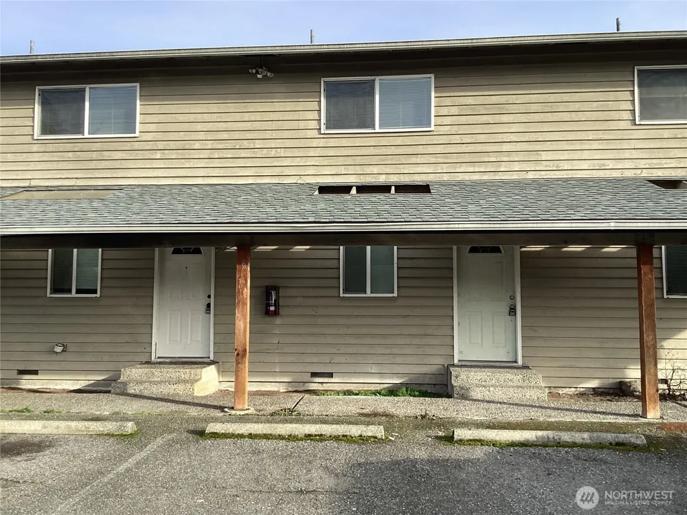 12429 1st Avenue W #2 Everett, WA 98204