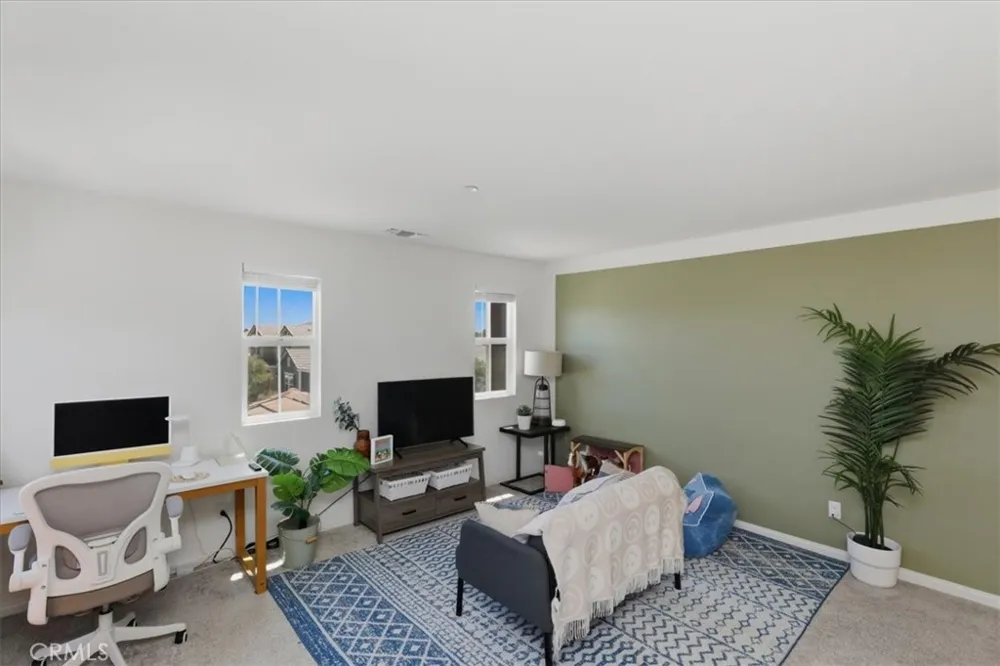 9681 Bonsai Lane Riverside, CA 92508