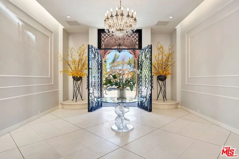 1 Von Dehn Road Rancho Mirage, CA 92270