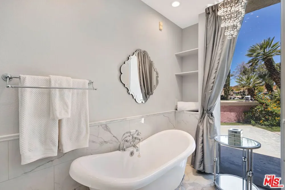 1 Von Dehn Road Rancho Mirage, CA 92270