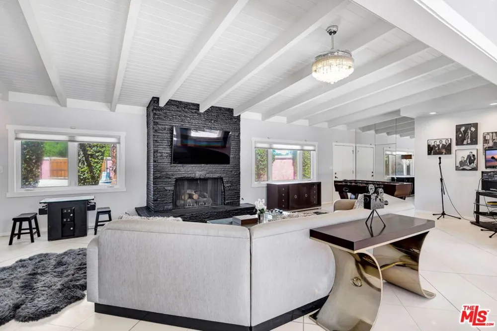 1 Von Dehn Road Rancho Mirage, CA 92270