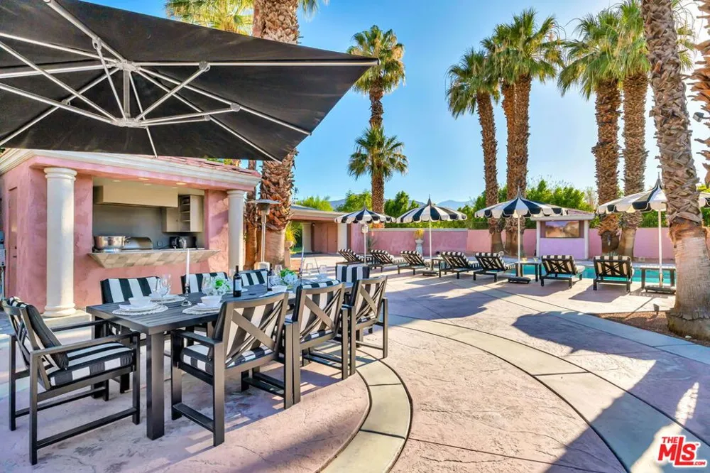 1 Von Dehn Road Rancho Mirage, CA 92270