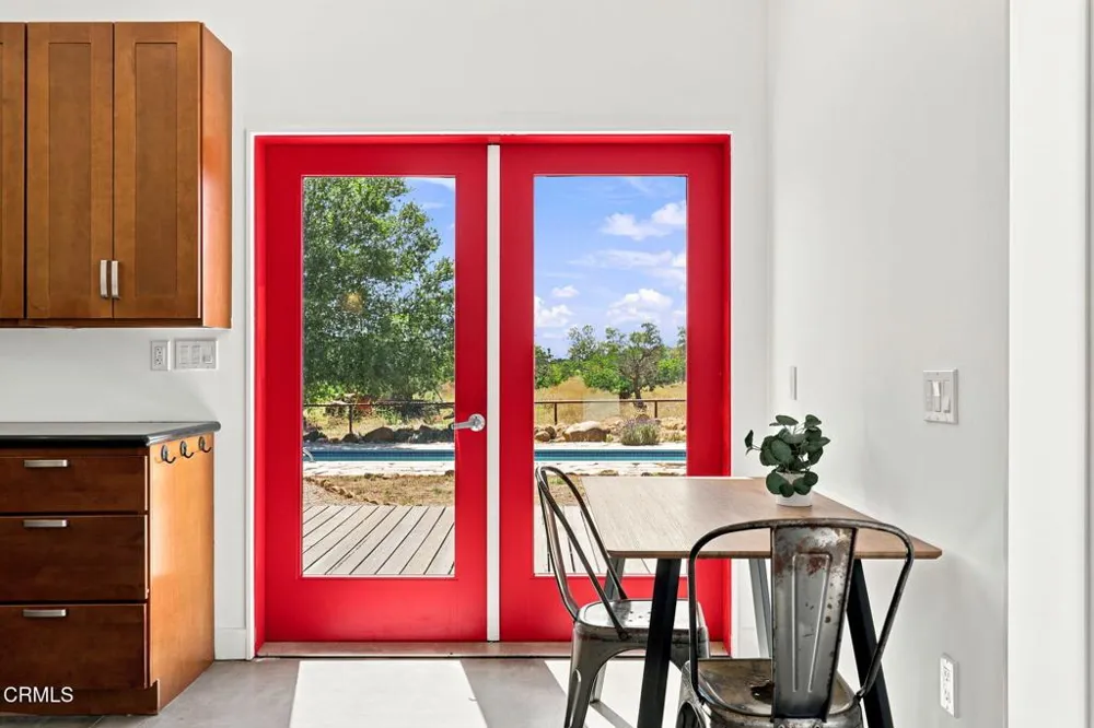 12135 Chumash Road Ojai, CA 93023