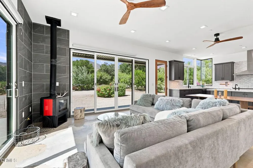 12135 Chumash Road Ojai, CA 93023