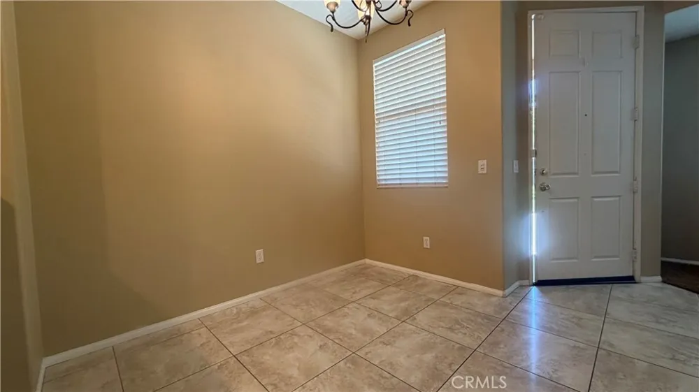 26049 Iris #C Moreno Valley, CA 92555