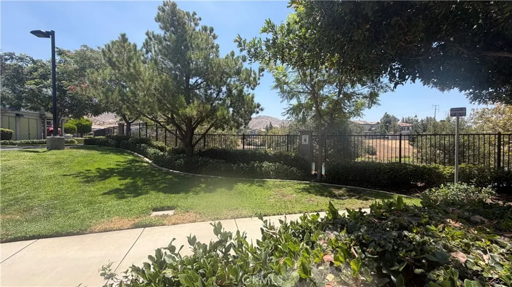 26049 Iris #C Moreno Valley, CA 92555