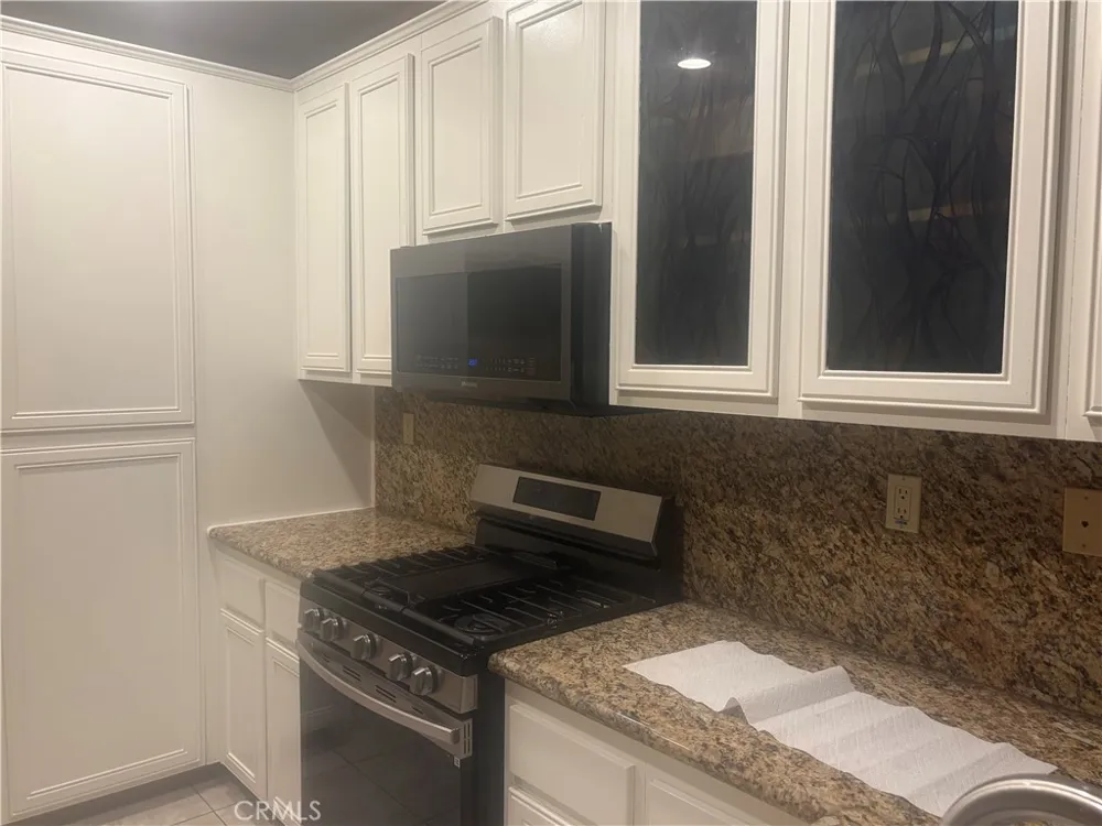 26049 Iris #C Moreno Valley, CA 92555