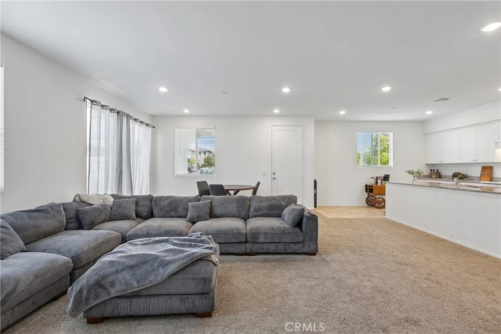 95 Main Street Piru, CA 93040