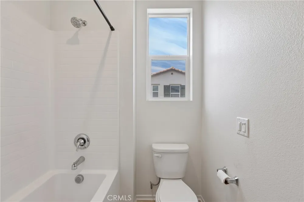 95 Main Street Piru, CA 93040