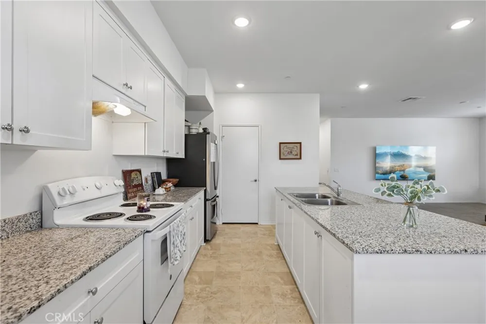 95 Main Street Piru, CA 93040