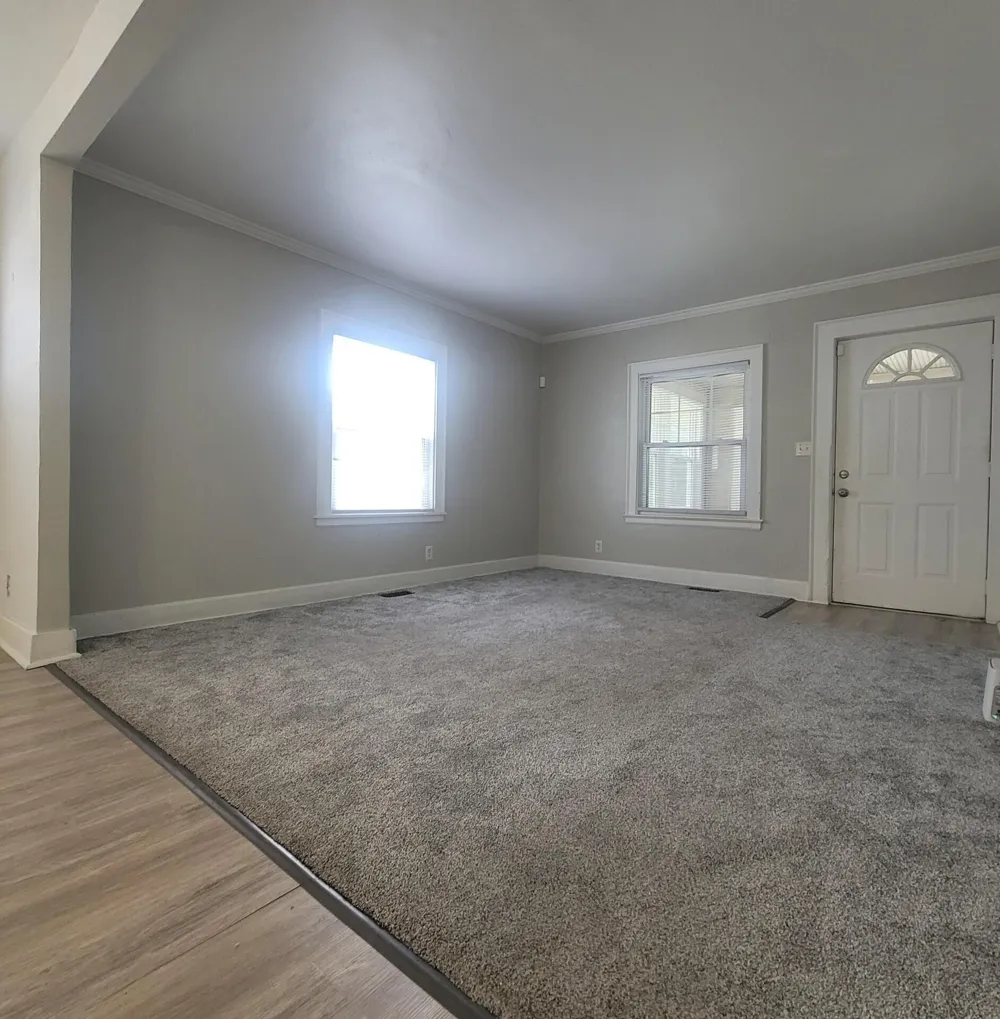 1112 Woodsum Street Jackson City, MI 49203