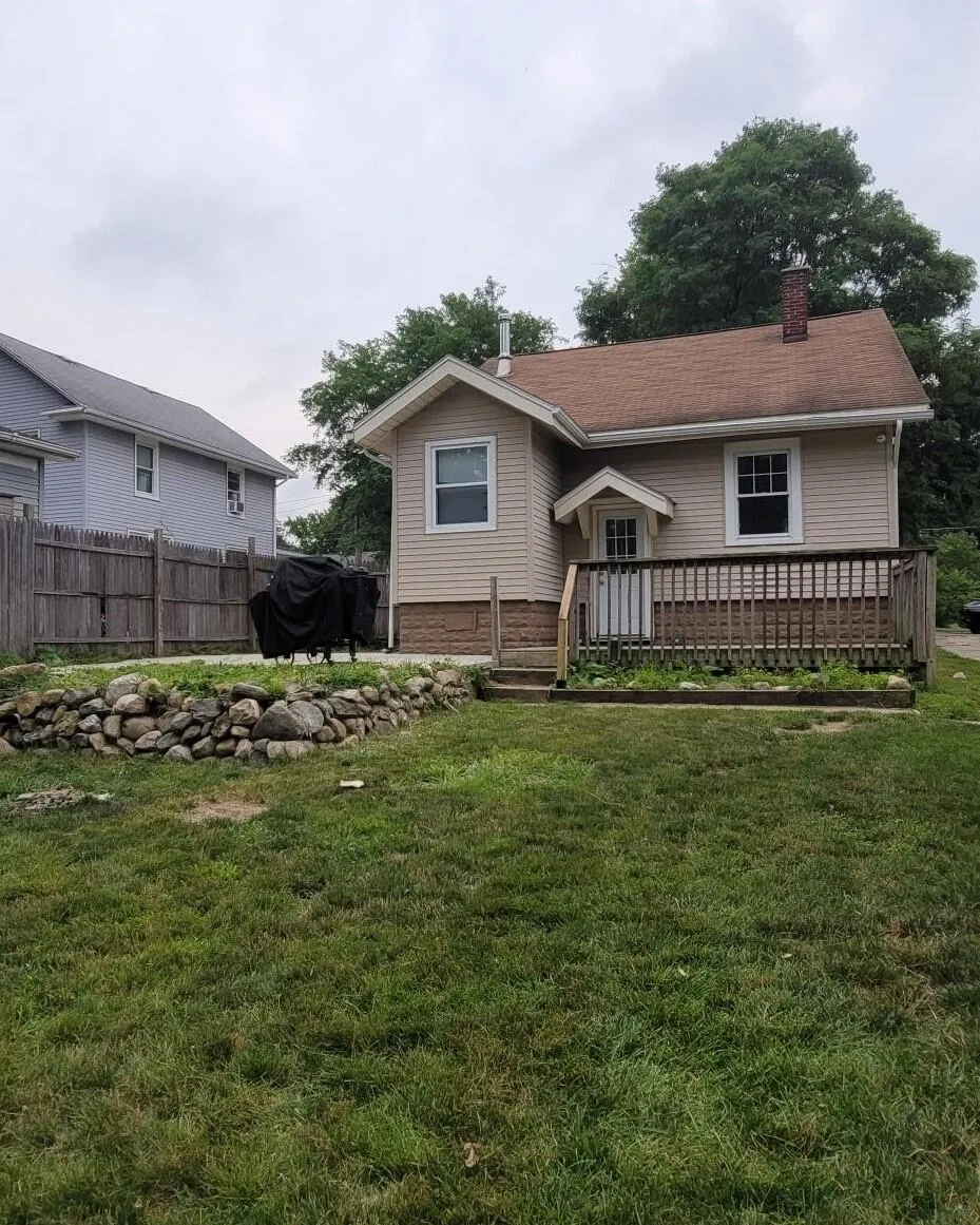 1112 Woodsum Street Jackson City, MI 49203