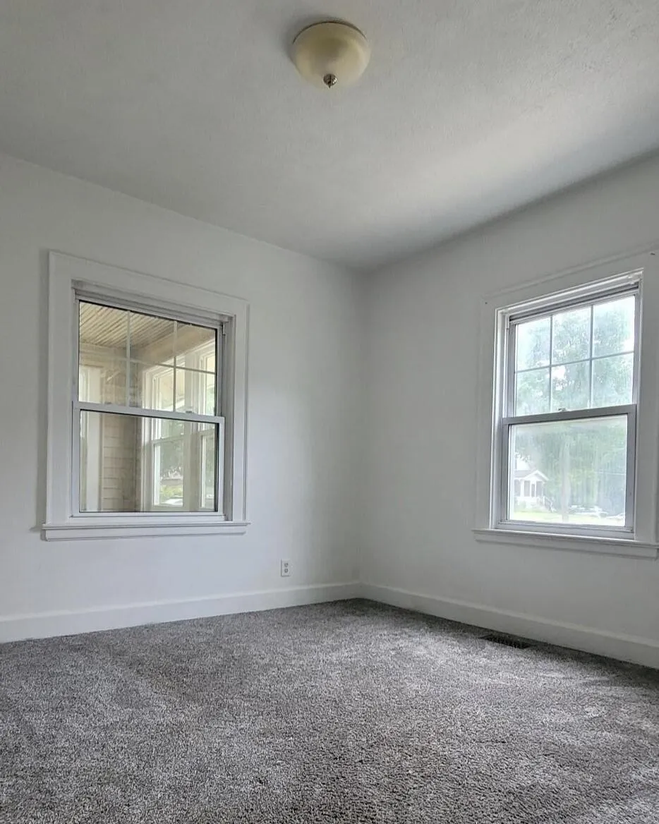 1112 Woodsum Street Jackson City, MI 49203