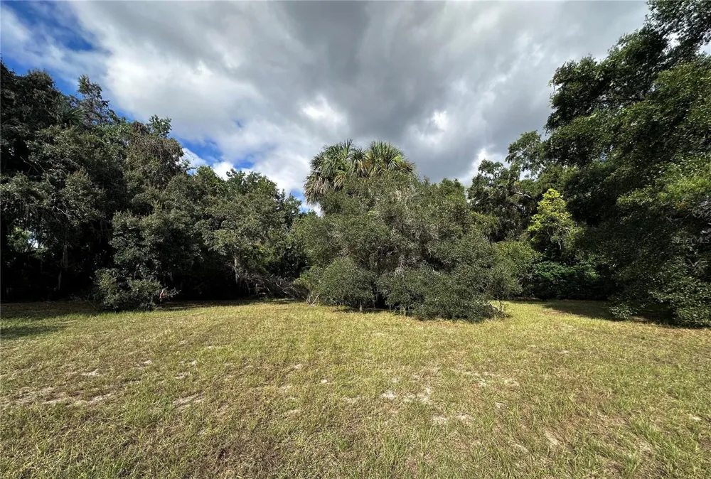 722 HIGHWAY 40 W Inglis, FL 34449