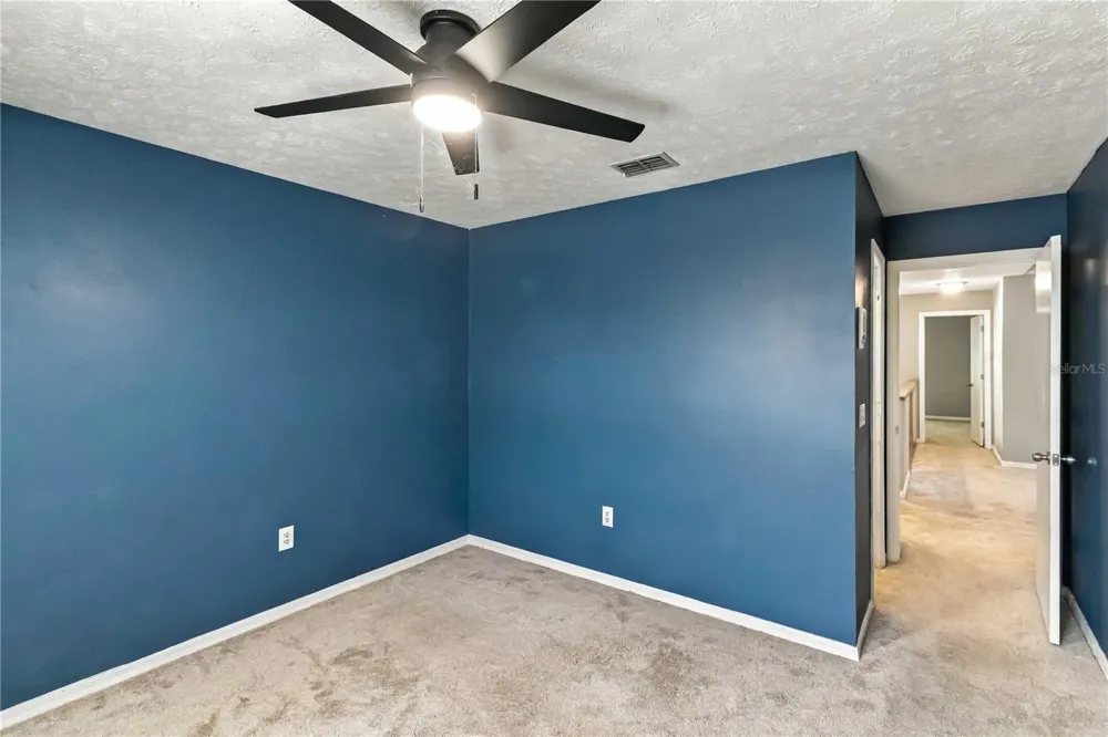 2704 BUCKHORN OAKS DRIVE Valrico, FL 33594