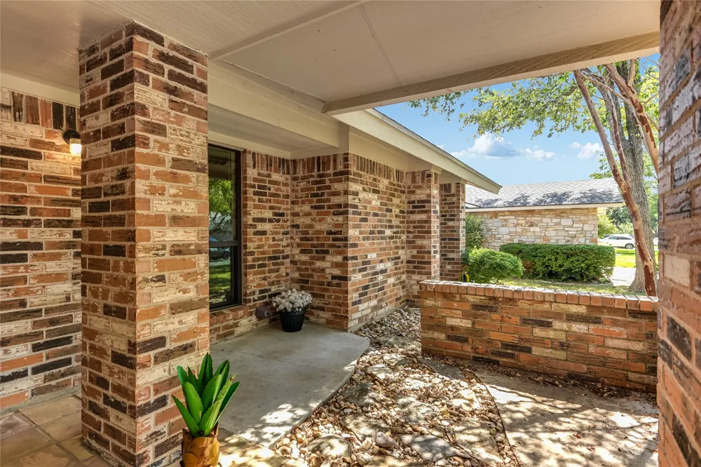 4708 Cap Rock Drive Austin, TX 78735