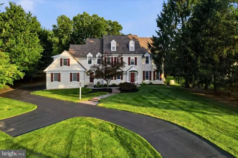 15 EASTGATE DRIVE