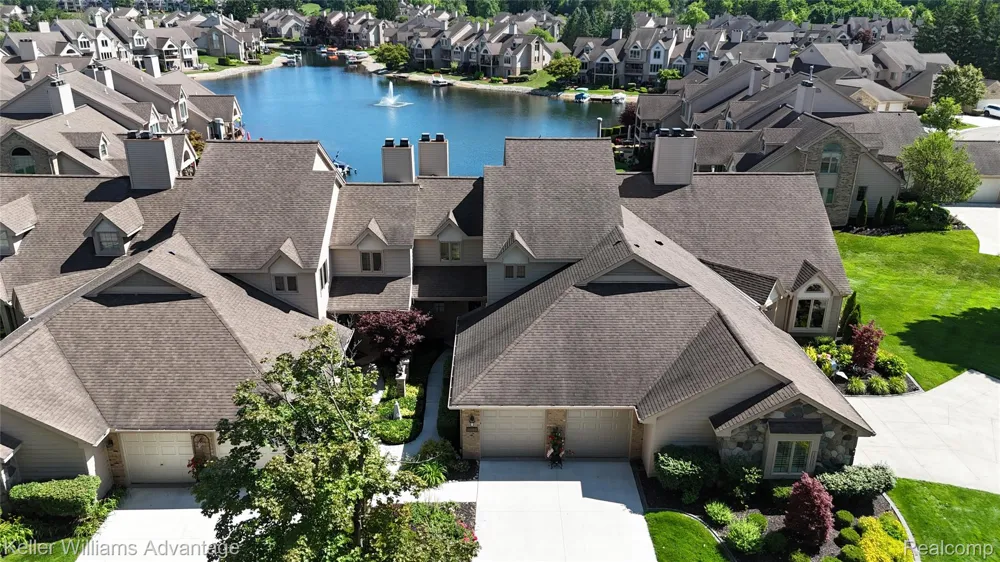 18048 Blue Heron Drive W Northville Township, MI 48168