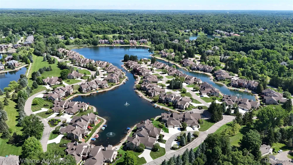 18048 Blue Heron Drive W Northville Township, MI 48168