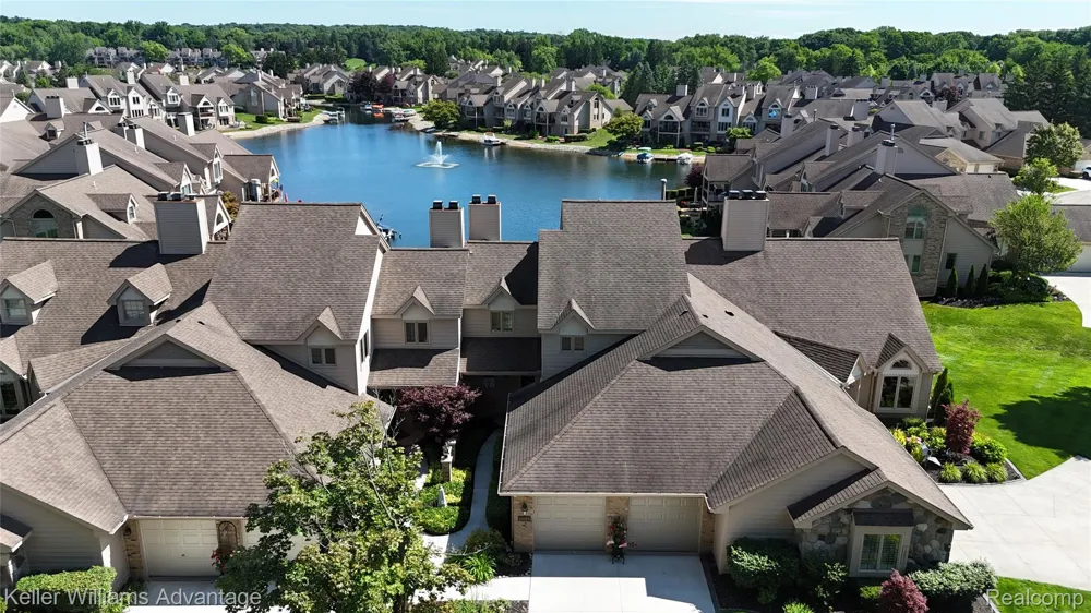 18048 Blue Heron Drive W Northville Township, MI 48168