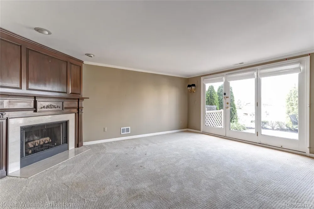 18048 Blue Heron Drive W Northville Township, MI 48168