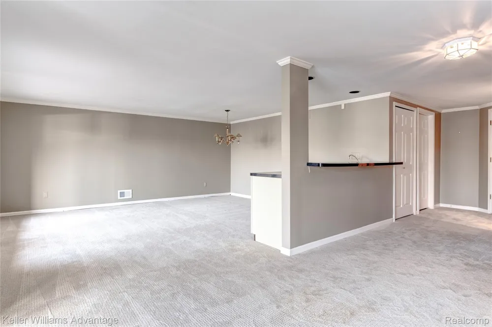 18048 Blue Heron Drive W Northville Township, MI 48168