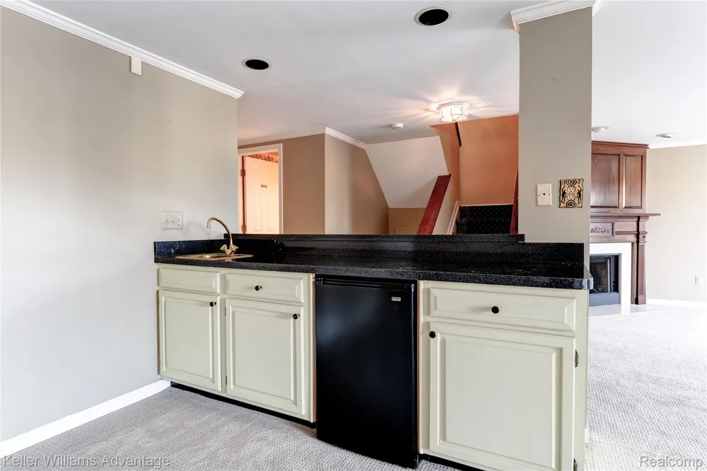 18048 Blue Heron Drive W Northville Township, MI 48168