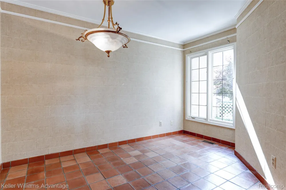 18048 Blue Heron Drive W Northville Township, MI 48168