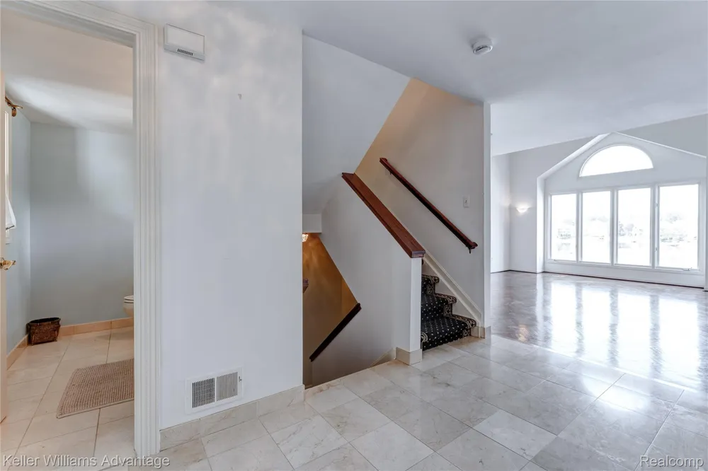 18048 Blue Heron Drive W Northville Township, MI 48168