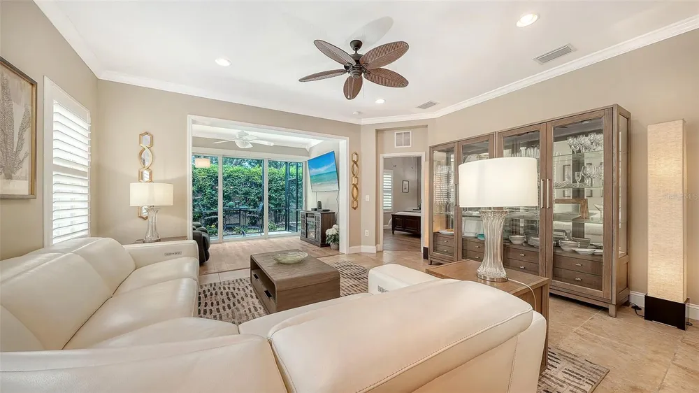 4956 MAYMONT PARK CIRCLE Bradenton, FL 34203