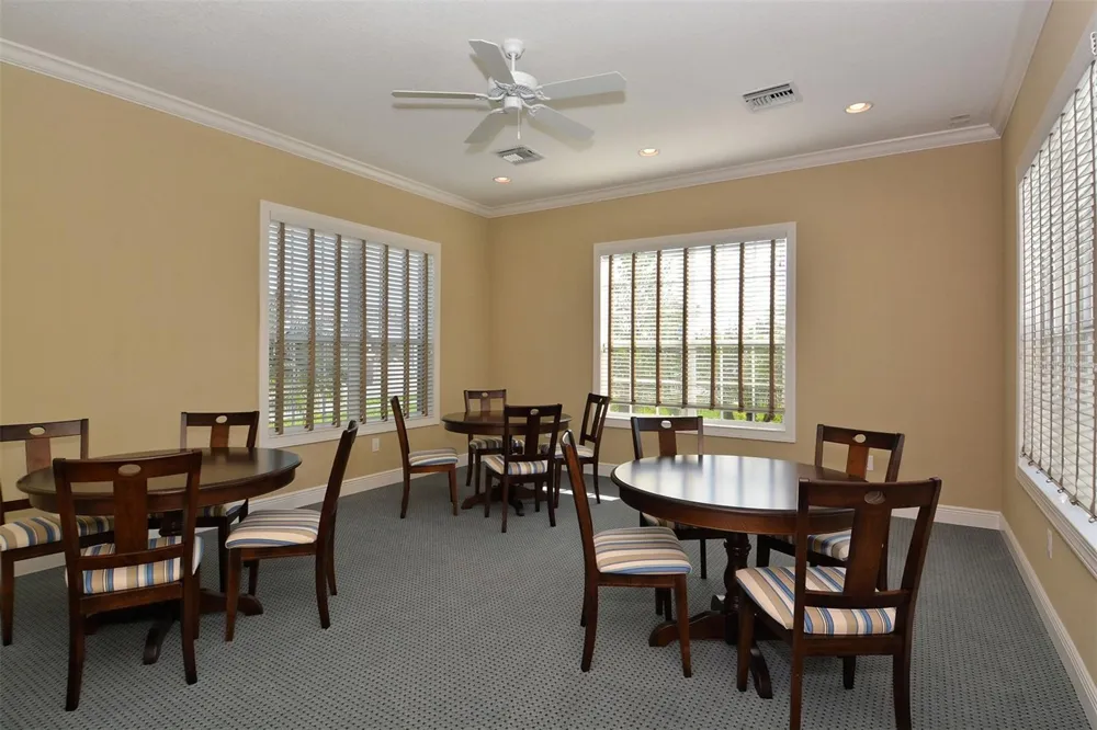 4956 MAYMONT PARK CIRCLE Bradenton, FL 34203