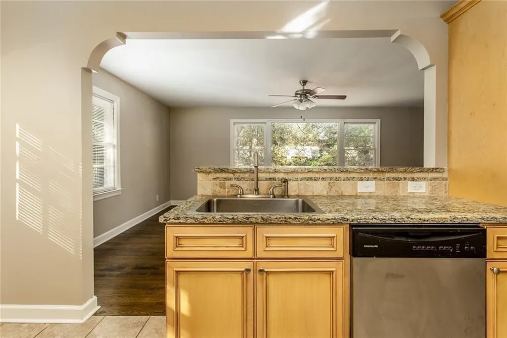 2720 Stonecreek Road SE Smyrna, GA 30080