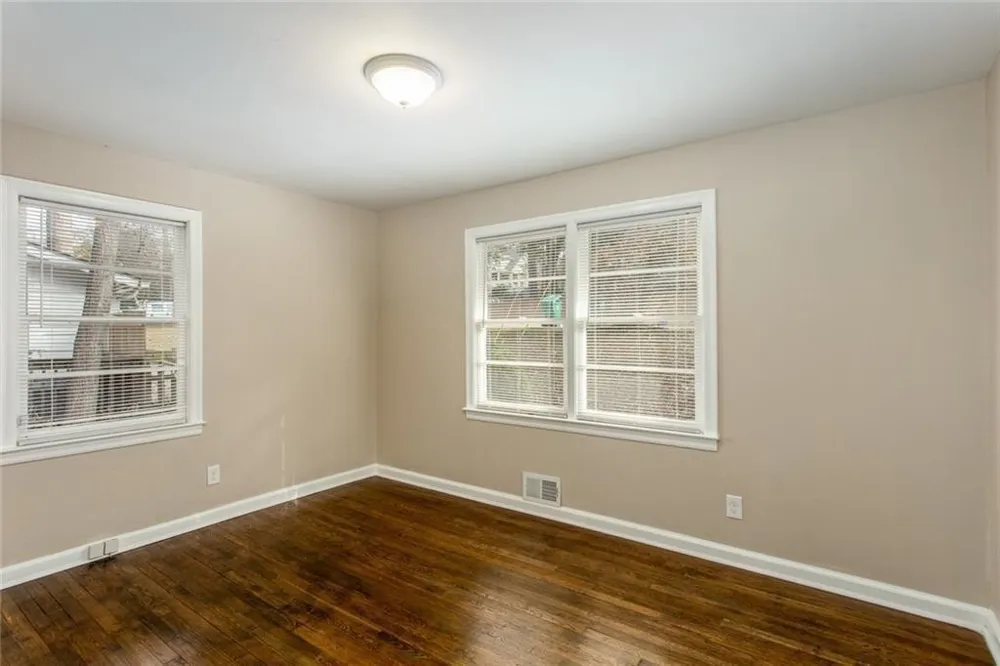 2720 Stonecreek Road SE Smyrna, GA 30080