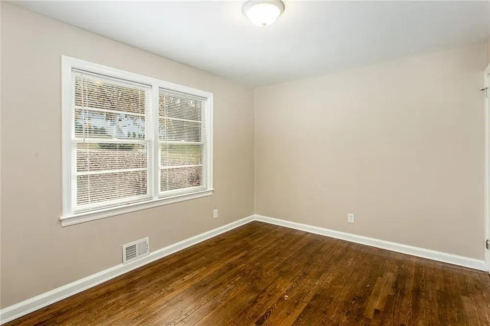 2720 Stonecreek Road SE Smyrna, GA 30080