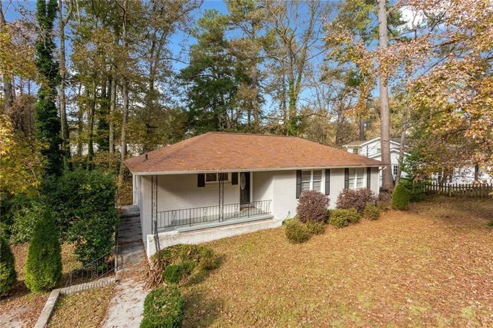 2720 Stonecreek Road SE Smyrna, GA 30080