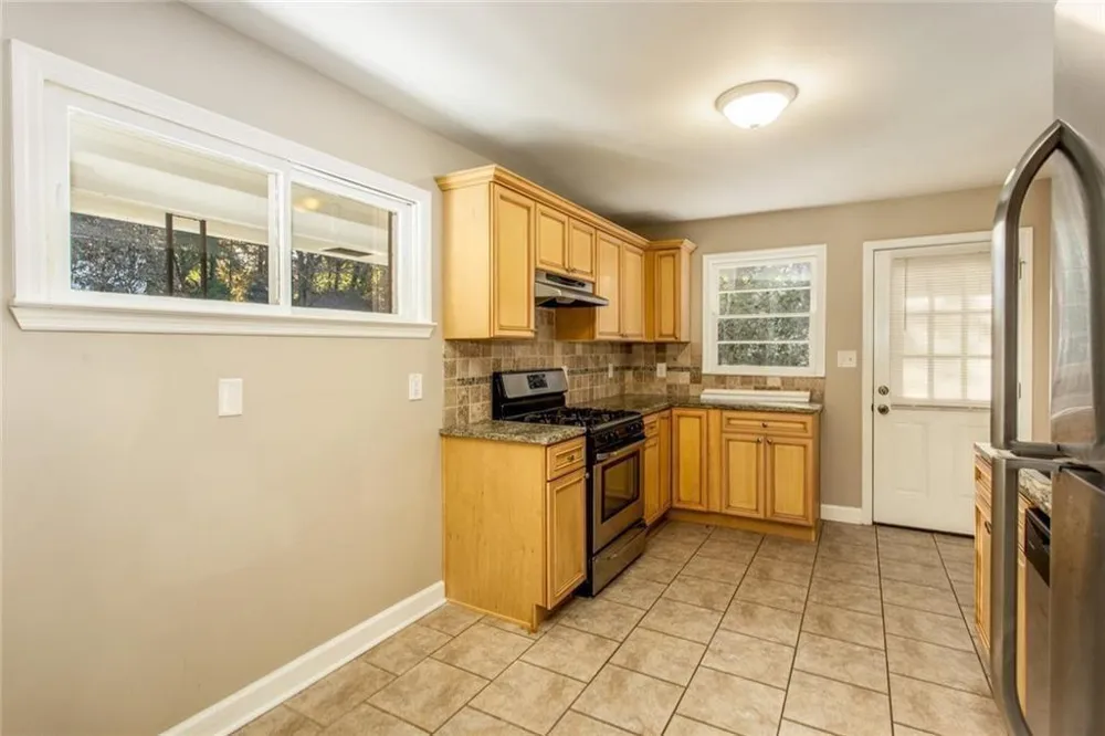 2720 Stonecreek Road SE Smyrna, GA 30080