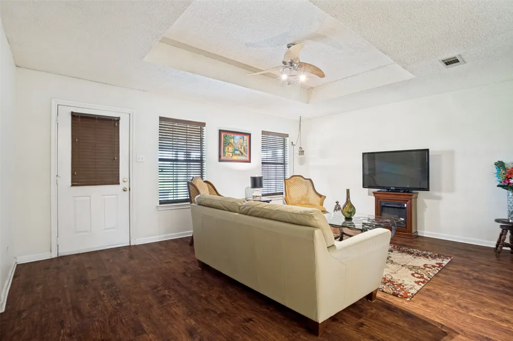 3511 County Road 1108 Celeste, TX 75423