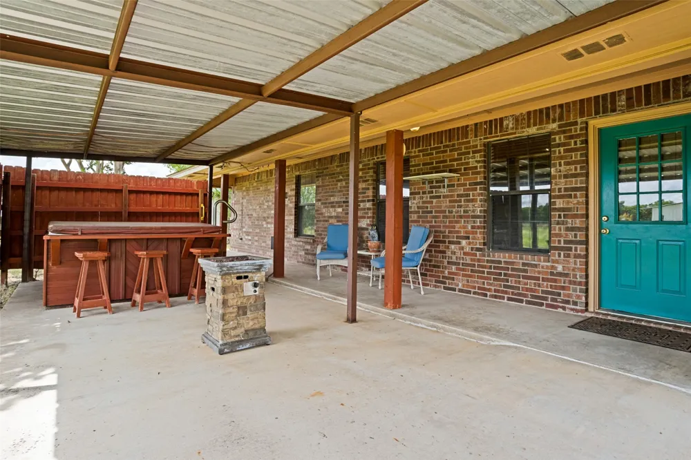 3511 County Road 1108 Celeste, TX 75423