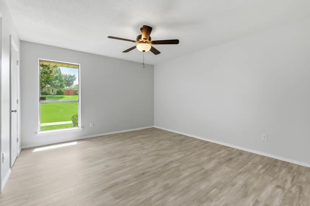 2308 Carol Good Lane Carrollton, TX 75006