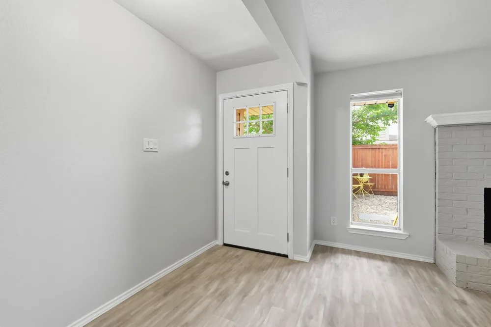 2308 Carol Good Lane Carrollton, TX 75006